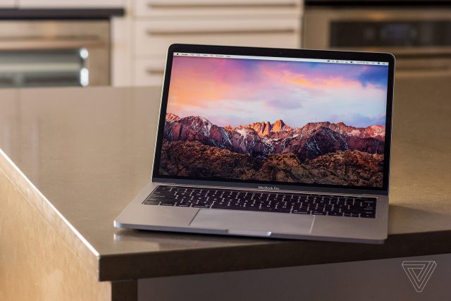 Consumer Reports tuyên bố lỗi pin trên Macbook Pro 2016