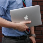 Macbook Retina 13 inch cũ