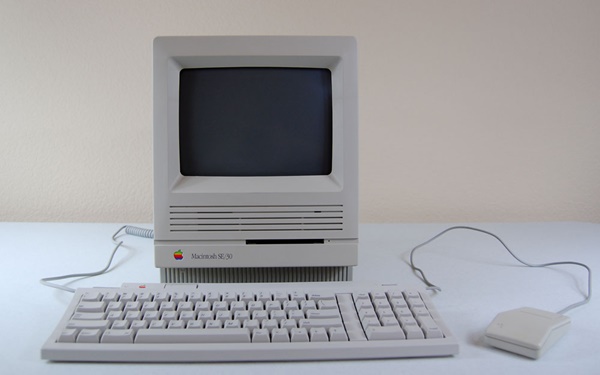Macbook Pro cũ chính hãng