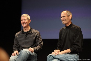 Hai vị CEO tài ba đưa Apple lên tới đỉnh cai thành công