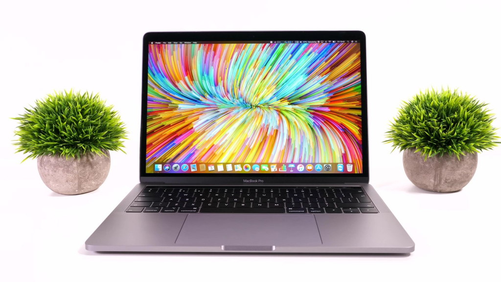 MacBook Pro 2018 dù đã cũ nhưng vẫn đáng để cân nhắc