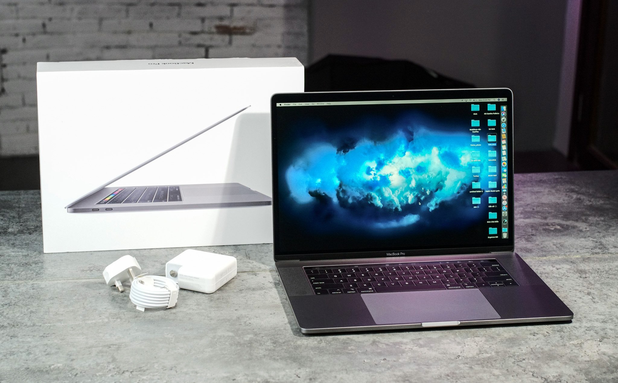 17 Mẫu Laptop Cho Dân Marketing Tốt Nhất Giúp Bạn "Xử" Đẹp Mọi Công Việc