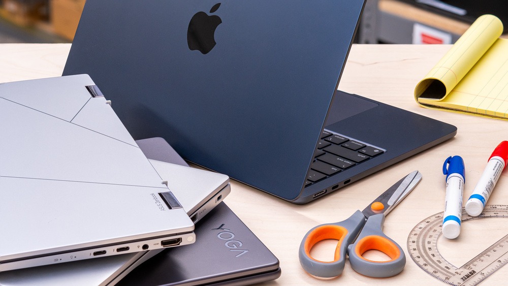 Laptop Cho Sinh Viên Công Nghệ Thông Tin Đáng Tiền Nhất