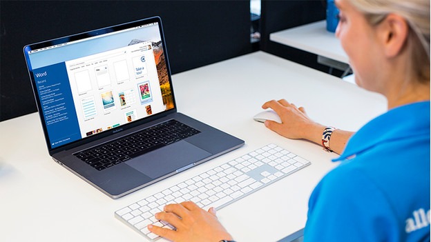 15 chiếc máy laptop cho sinh viên kinh tế ngon nhất tầm giá 10-30tr