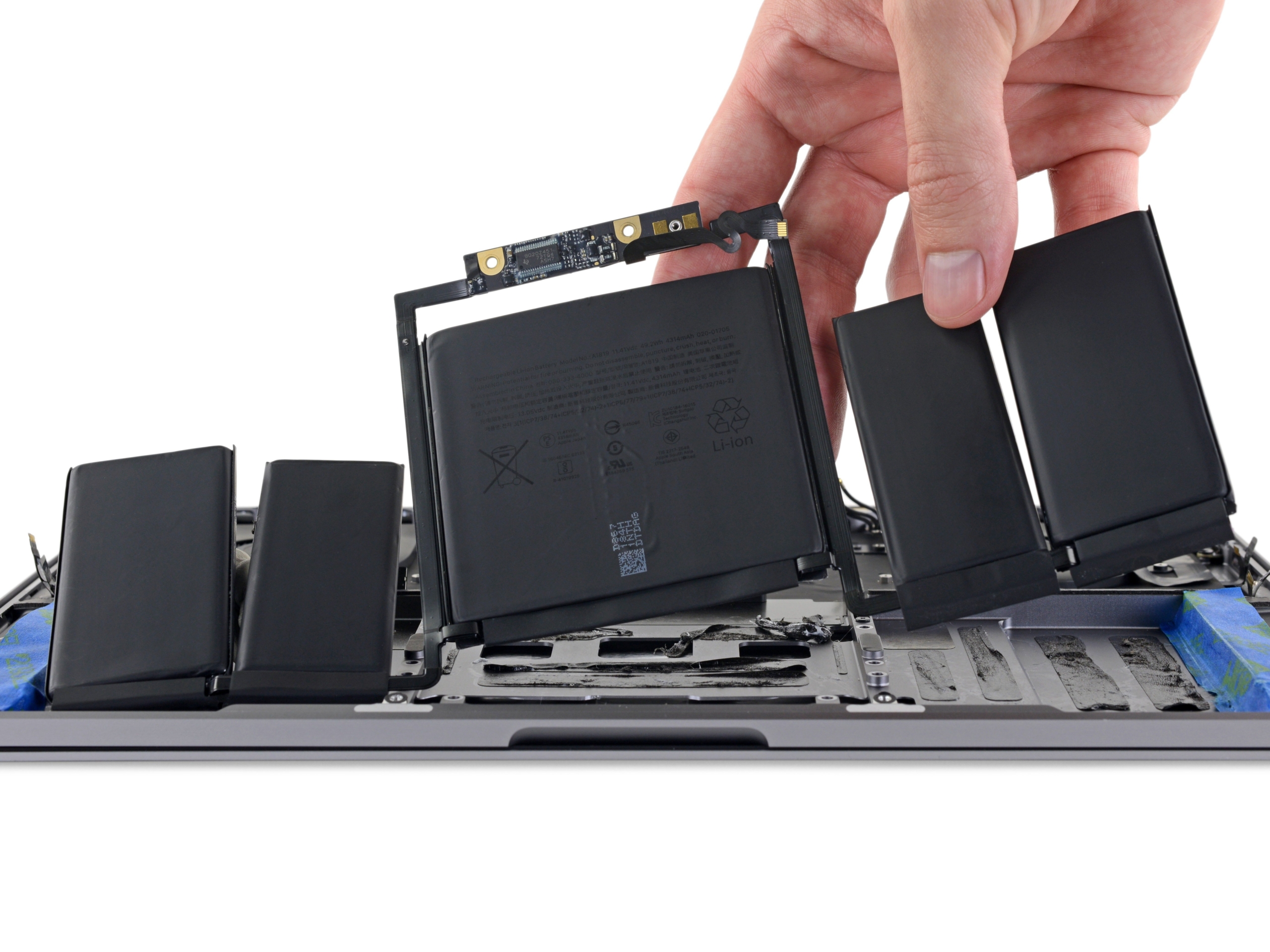 Laptop cho sinh viên ngoại ngữ: Top 20+ mẫu đáng mua