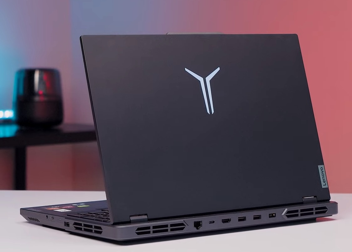Top Laptop Edit Video 4K Tốt Nhất Cho Dân Chuyên