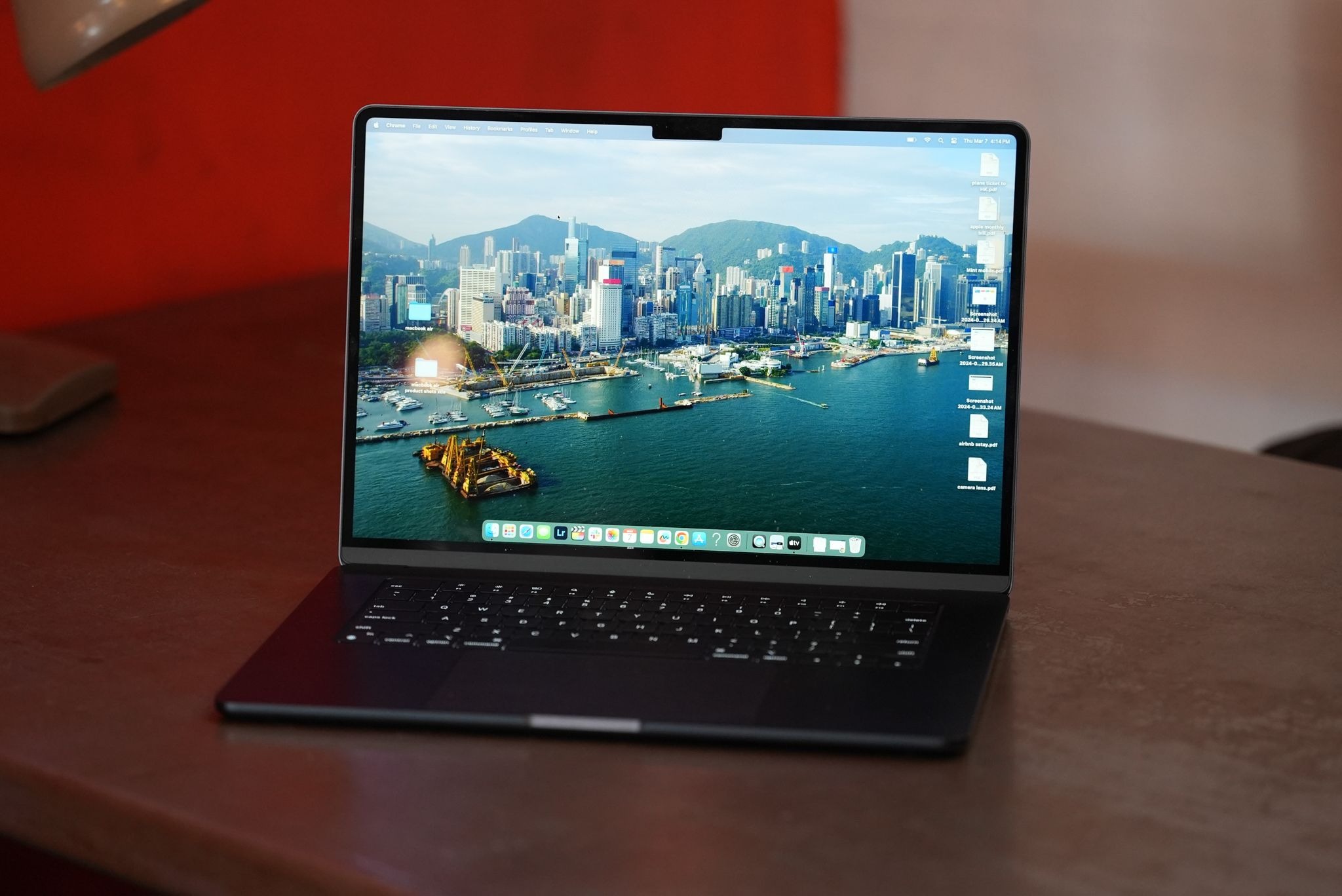 12 Mẫu Laptop Màn Hình Đẹp Xứng Đáng Từng Đồng Mà Bạn Nên Sở Hữu