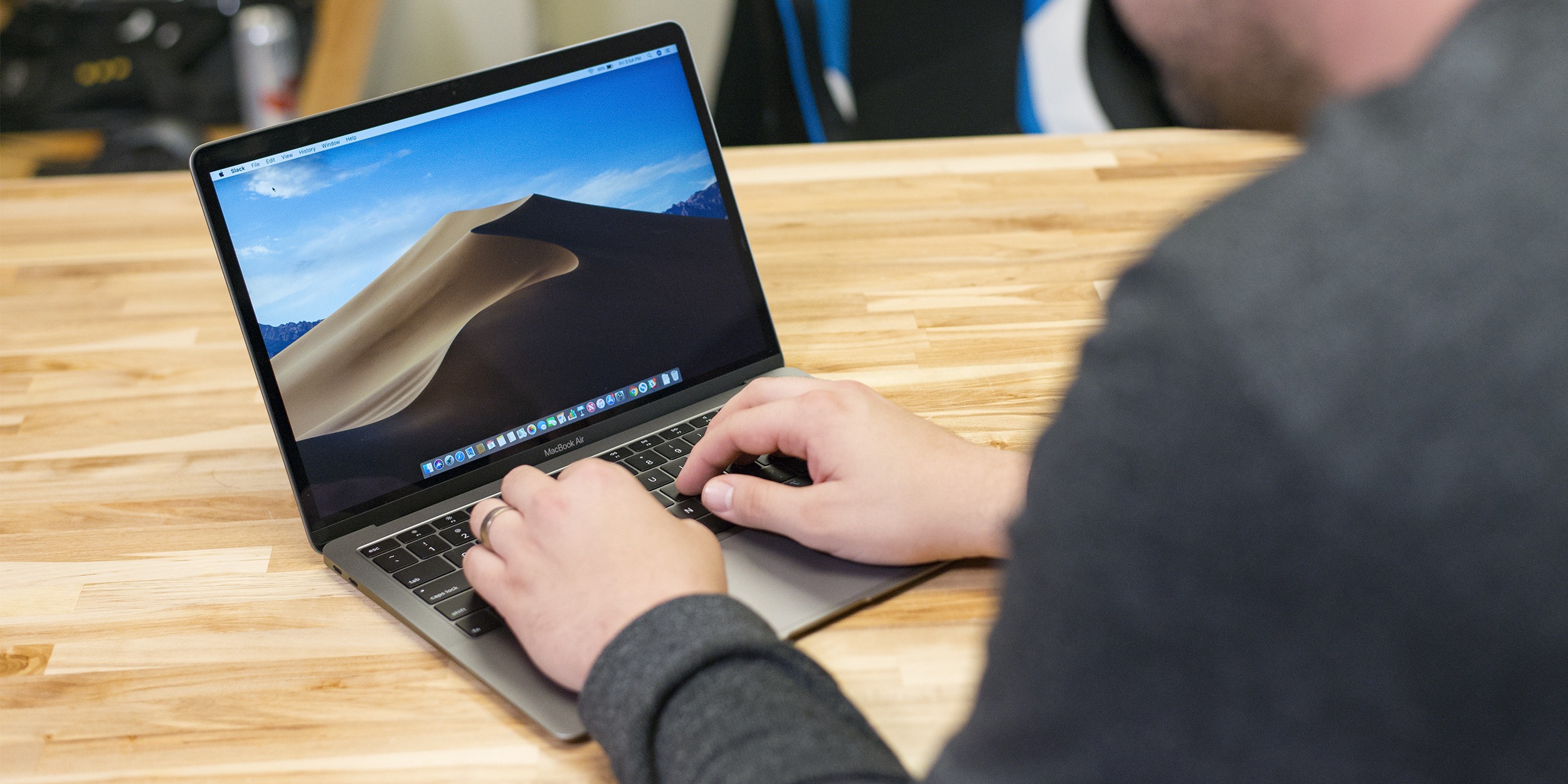 18 Mẫu Laptop Thiết Kế Đồ Họa Đứng Đầu Thị Trường Hiện Nay