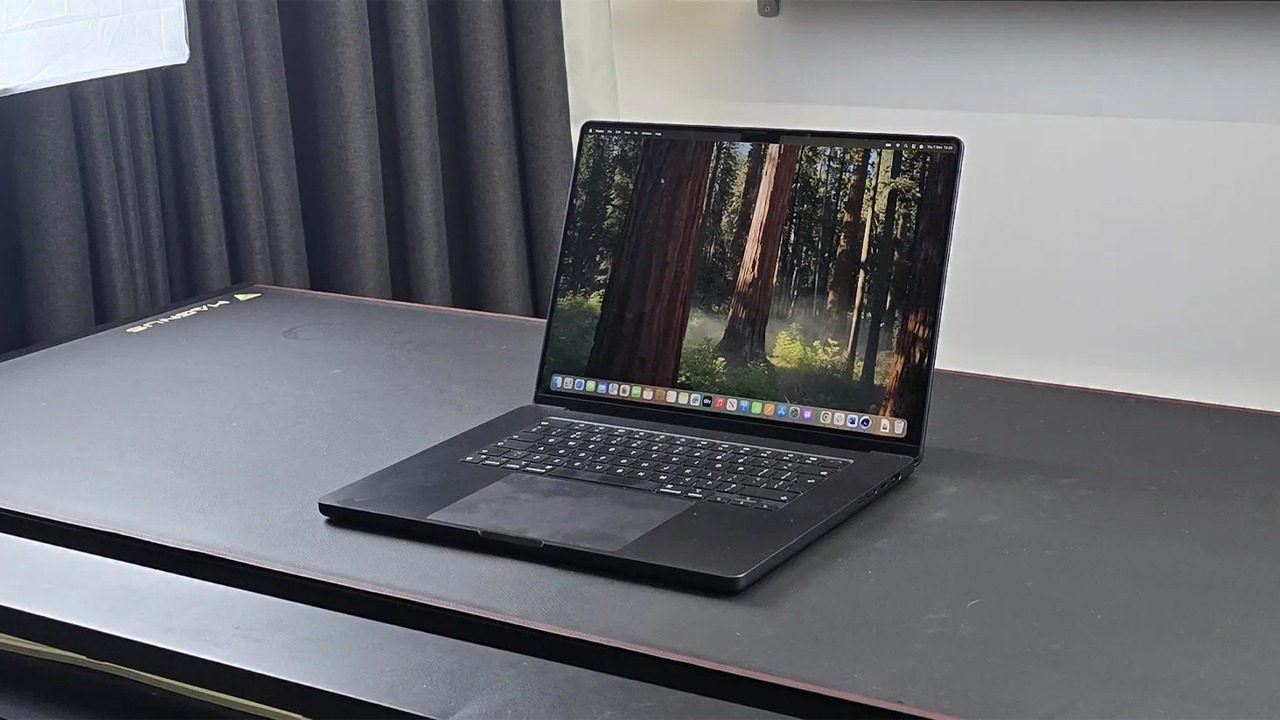 Laptop Thiết Kế Đồ Hoạ 3D Tốt Nhất Cho Sinh Viên Lẫn Người Đi Làm