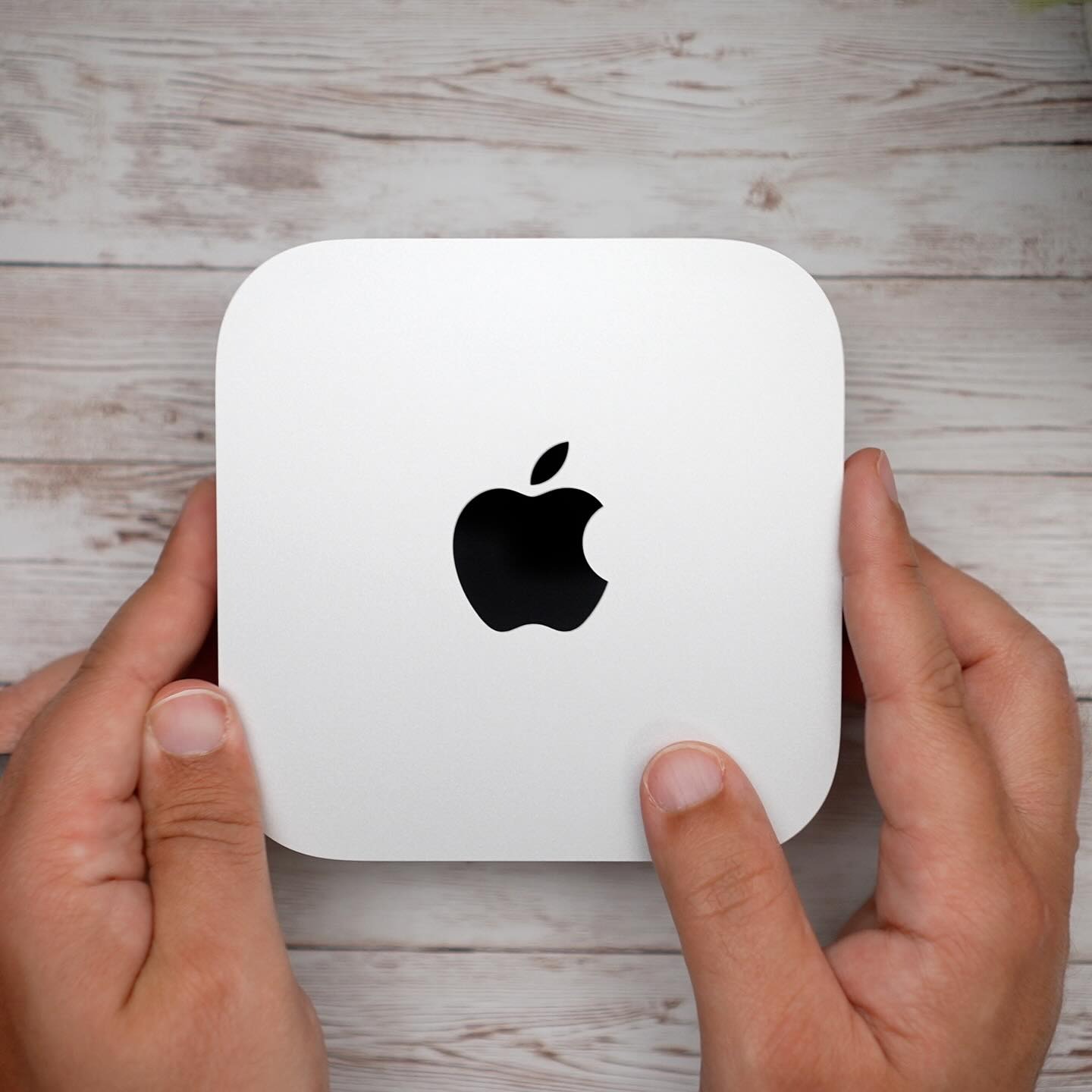 Mac Mini M4 vs Mac Studio M4: Chọn Con Nào Cho Đúng Nhu Cầu?
