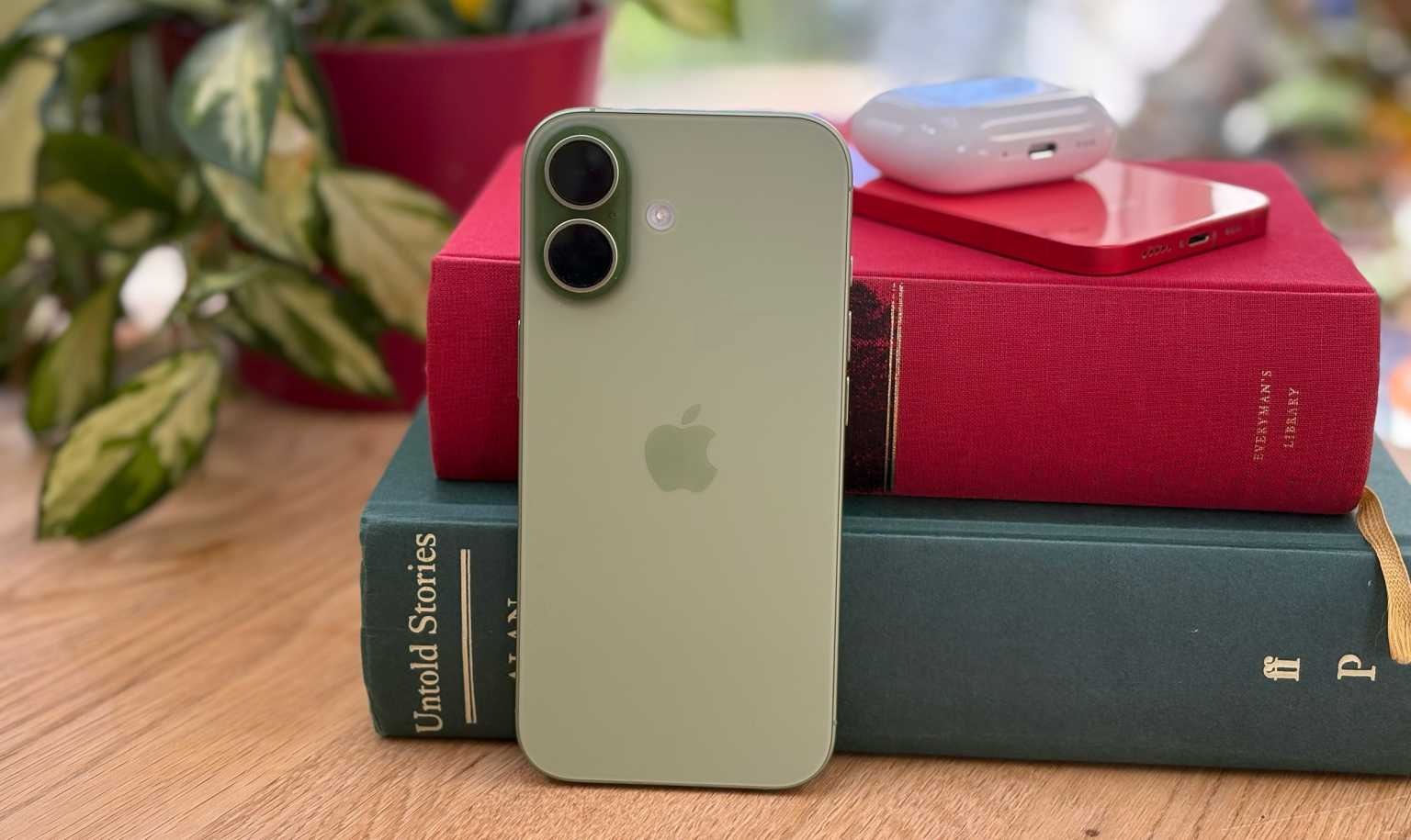 Đánh Giá iPhone 17: Cuối Cùng Apple Đã Chịu Nghe Lời Người Tiêu Dùng