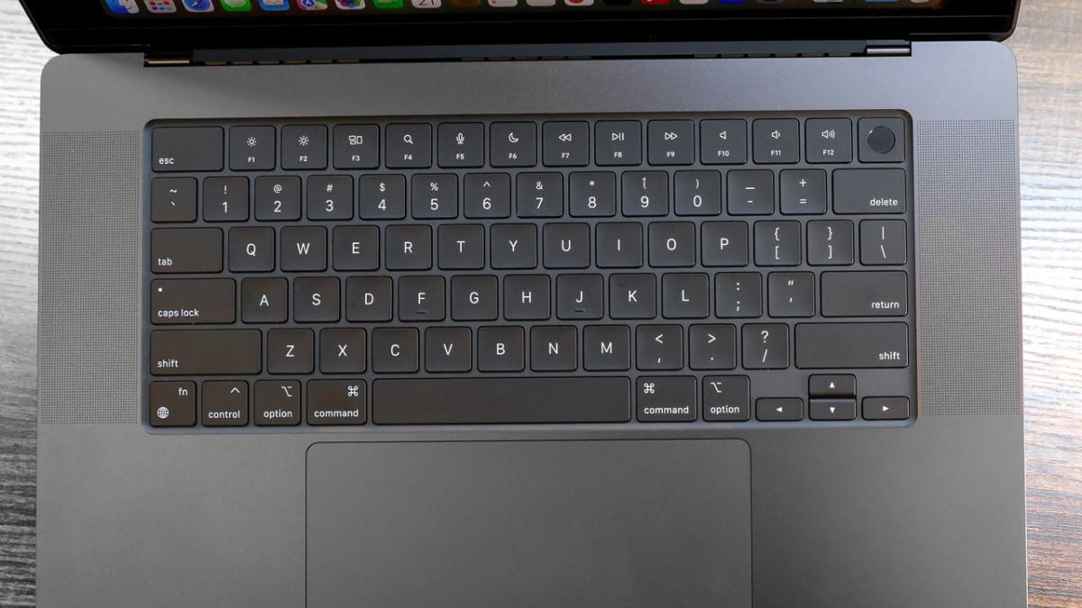 Lựa Chọn Thay Thế MacBook Pro M4: 7 Laptop Windows Đáng Mua Nhất
