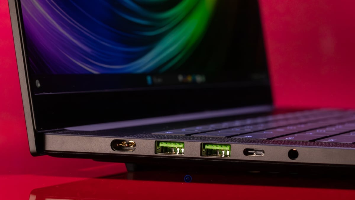 Lựa Chọn Thay Thế MacBook Pro M4: 7 Laptop Windows Đáng Mua Nhất