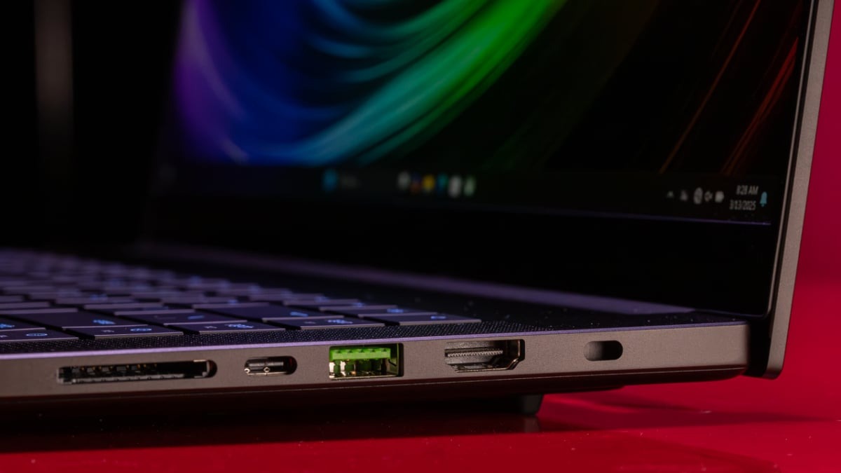 Lựa Chọn Thay Thế MacBook Pro M4: 7 Laptop Windows Đáng Mua Nhất