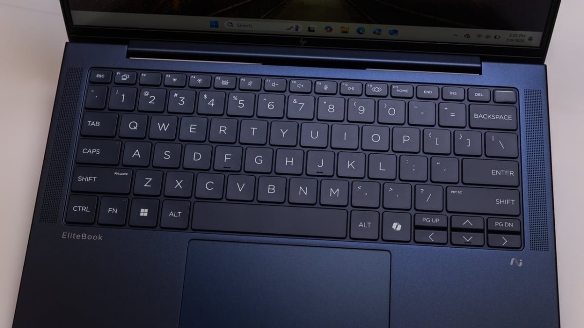Lựa Chọn Thay Thế MacBook Pro M4: 7 Laptop Windows Đáng Mua Nhất