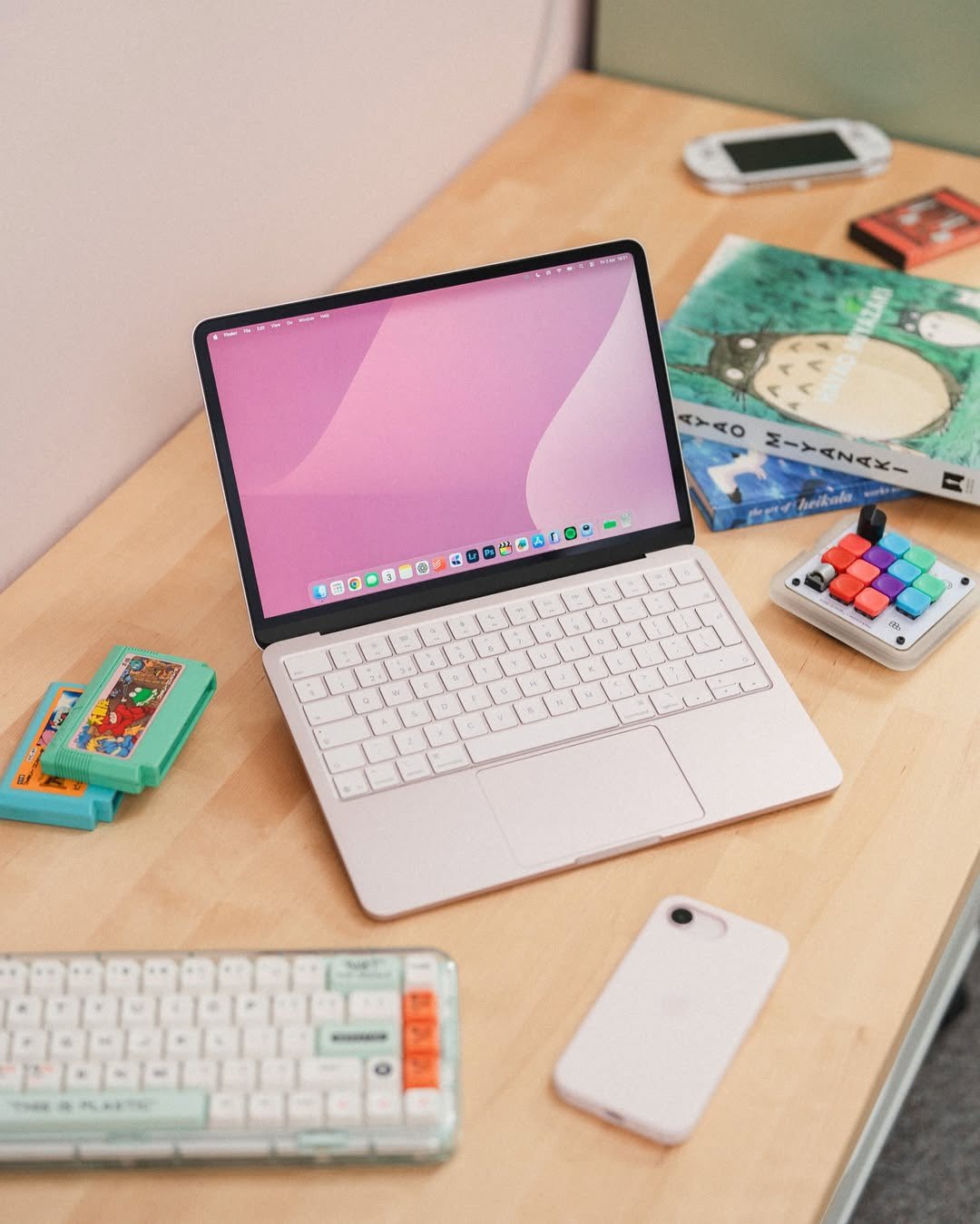 Chip A18 Pro trên MacBook Neo: Giải mã sức mạnh điện thoại trên laptop 16,5 triệu 