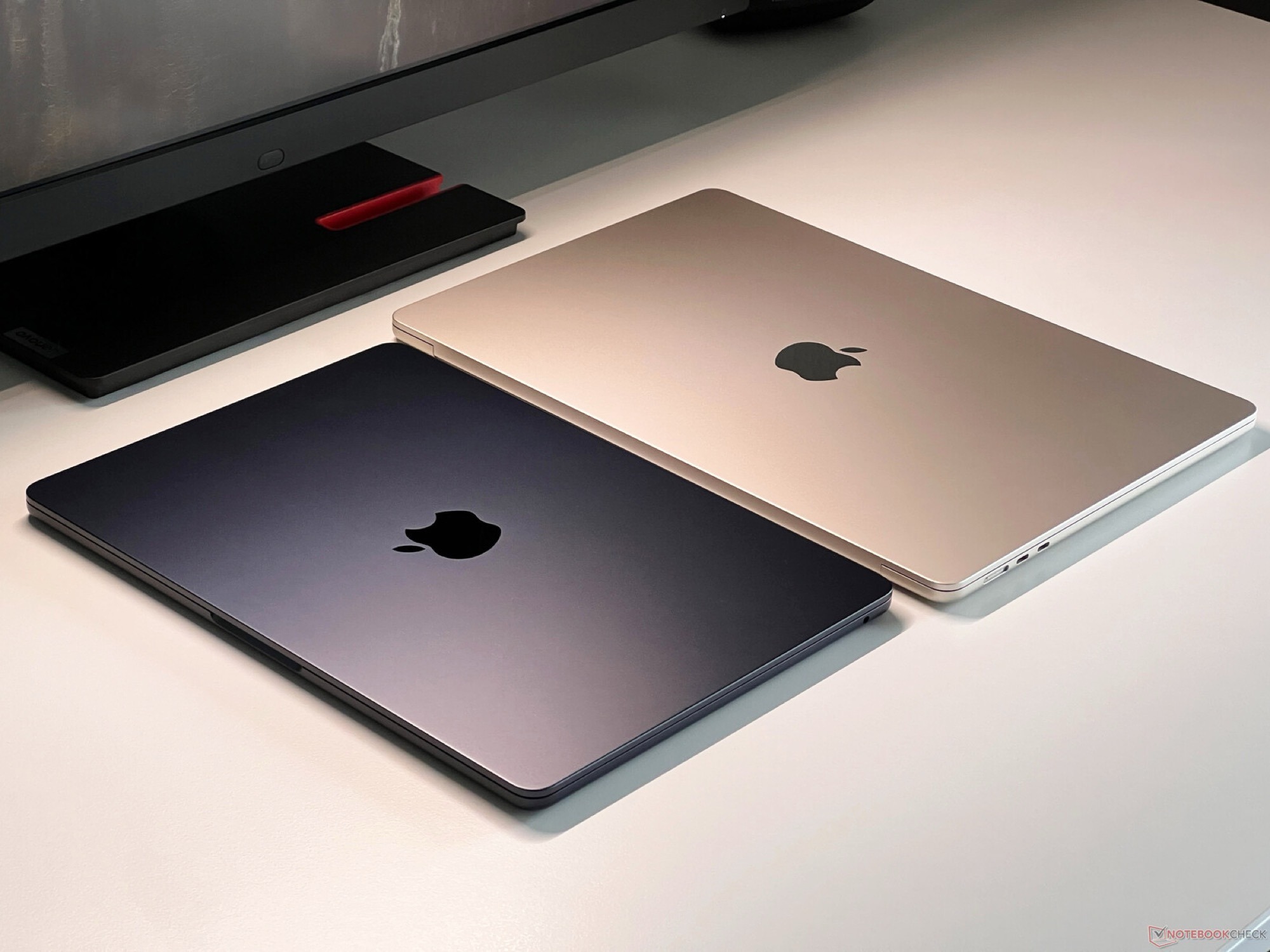 Cơ Chế Tản Nhiệt Thụ Động MacBook Air M5 không có quạt - Khi nào throttle quan trọng 